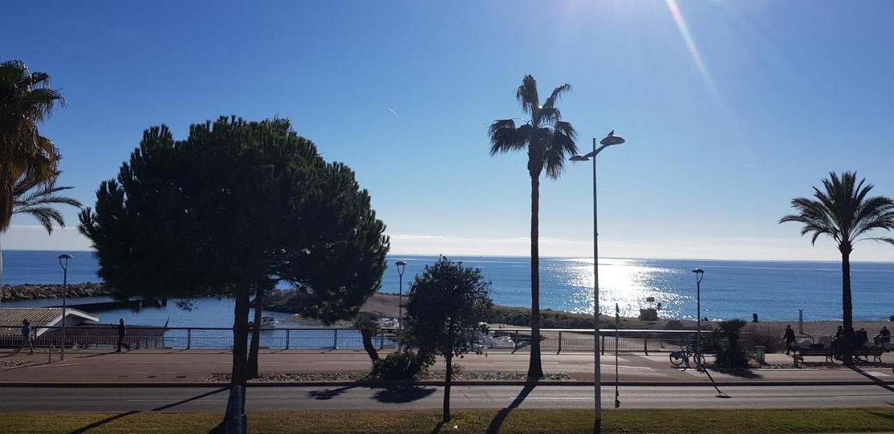 Front De Mer,Plage, Piscine, Parking Кан сюр Мер Екстериор снимка