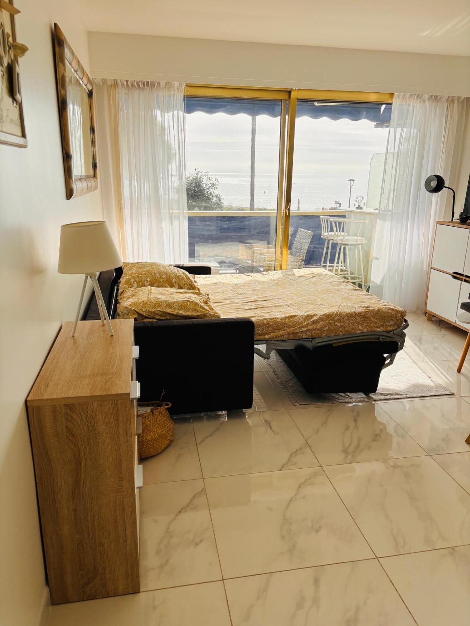 Front De Mer,Plage, Piscine, Parking Кан сюр Мер Екстериор снимка